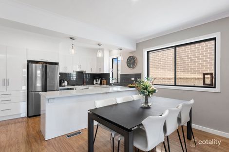 Property photo of 2 Fleet Street Mornington VIC 3931
