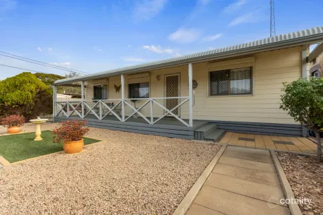 Property photo of 11 Young Street Wallaroo SA 5556