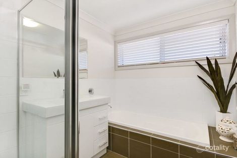 14 Spears Pl, Horsley, NSW 2530