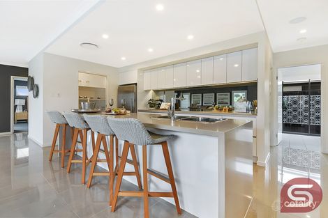 5 Wolfe St, North Lakes, QLD 4509