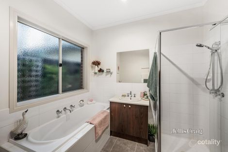 Property photo of 1 Vernal Road Oakleigh South VIC 3167