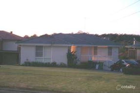 Property photo of 30 Oak Drive Georges Hall NSW 2198