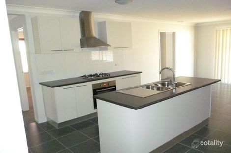 Property photo of 30 Sullivan Circuit Orange NSW 2800
