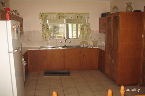 Property photo of 1 Shayne Street Halls Head WA 6210