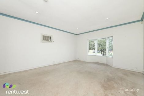 Property photo of 22 Bridgewater Crescent Karrinyup WA 6018