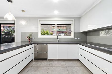 Property photo of 19 Oak Avenue Traralgon VIC 3844