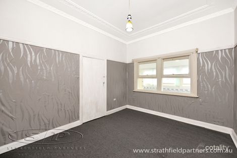 Property photo of 4 Bennalong Street Granville NSW 2142