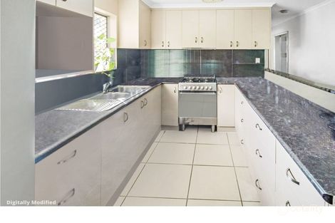 Property photo of 2 Lambrook Court Alexandra QLD 4740