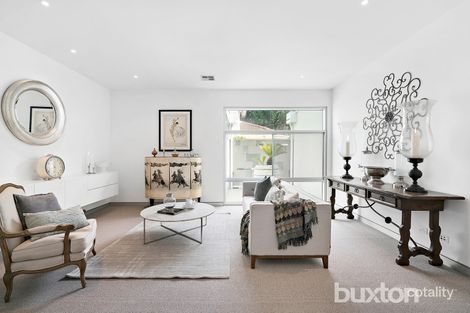 Property photo of 19 Surf Avenue Beaumaris VIC 3193
