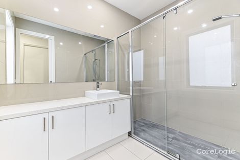 Property photo of 3/143-145 Woodhouse Grove Box Hill North VIC 3129
