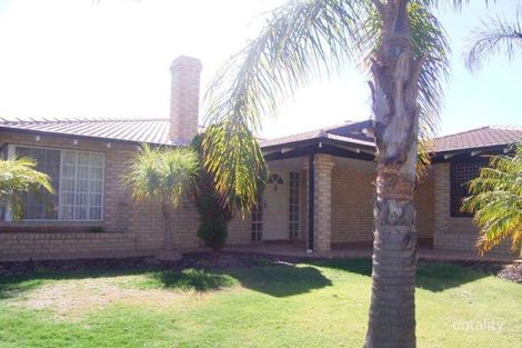 6 Cromer Gr, Kallaroo, WA 6025