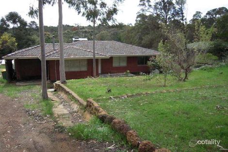 Property photo of 8 Tee Avenue Mundaring WA 6073