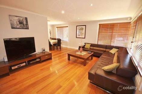 Property photo of 4 Bladen Place Gladstone Park VIC 3043