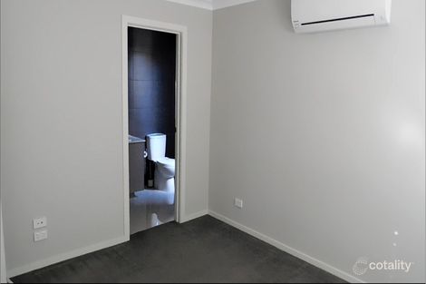 Property photo of 2/54 Fonteyn Drive Wantirna South VIC 3152