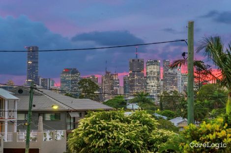 69 Miles St, Hawthorne, QLD 4171