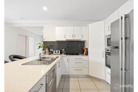 Property photo of 24 Arrowsmith Close Smithfield QLD 4878