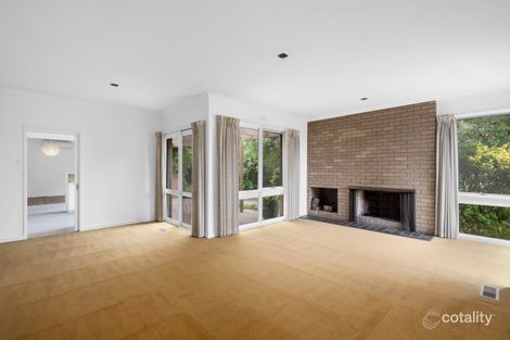 Property photo of 6 Kirriemuir Street Hamlyn Heights VIC 3215