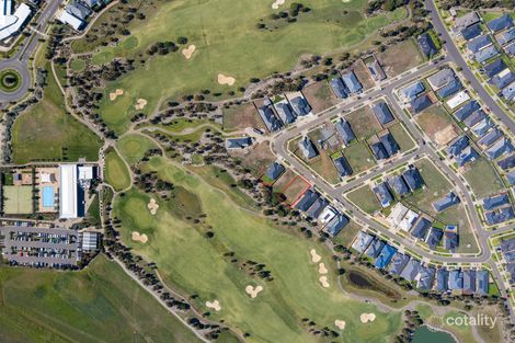 Property photo of 44 Pinnacle Chase Beveridge VIC 3753