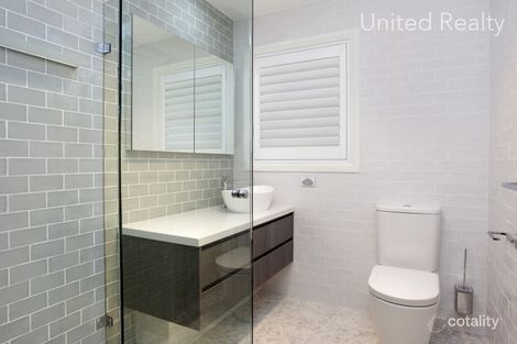 Property photo of 8 Mathew Place West Hoxton NSW 2171