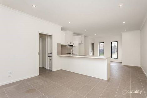 Property photo of 2A Stowe Avenue Greensborough VIC 3088