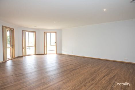 Property photo of 6 Hamilton Court Bacchus Marsh VIC 3340