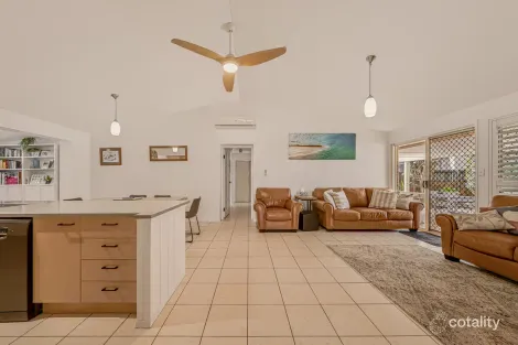 Property photo of 59 Warrego Crescent Murrumba Downs QLD 4503