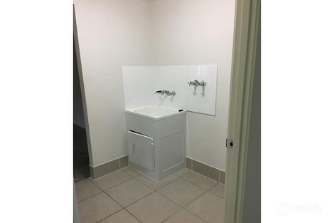 32 Avalon Dr, Rural View, QLD 4740