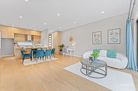 Property photo of 2/7 Crest Grove Nunawading VIC 3131