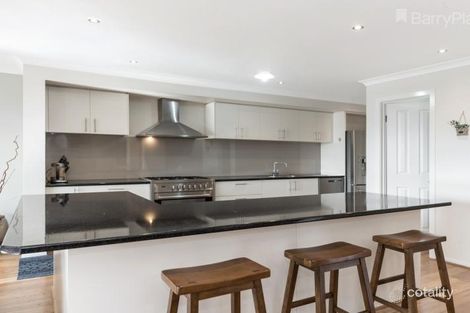 Property photo of 13 Hoddle Drive Leopold VIC 3224