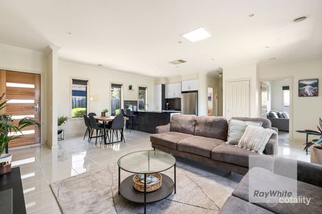 Property photo of 5/2 Leonie Close South Morang VIC 3752