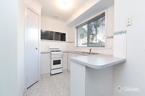 Property photo of 12 Alfred Deakin Grove Skye VIC 3977