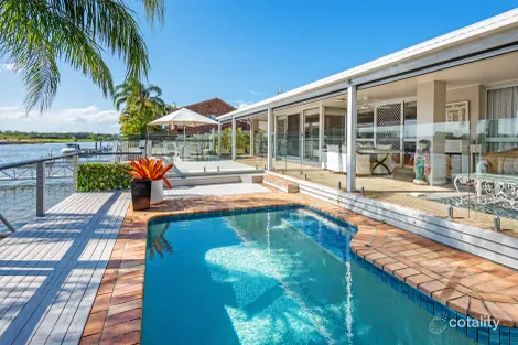Property photo of 30 Longboat Place Biggera Waters QLD 4216