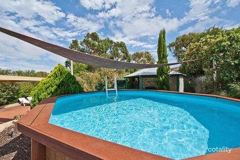 Property photo of 17 Coyle Road Beldon WA 6027