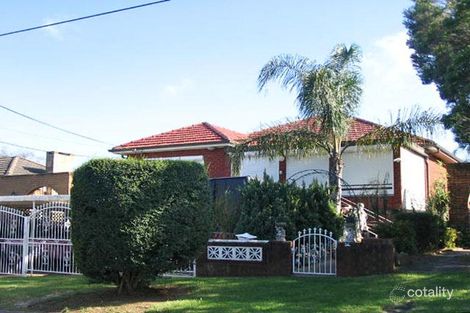 14 Warung St, Yagoona, NSW 2199