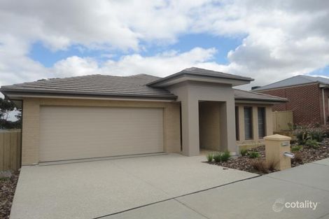 Property photo of 5 Bear Crescent Doreen VIC 3754