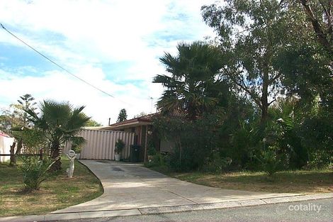 5 Selwyn Ct, Girrawheen, WA 6064