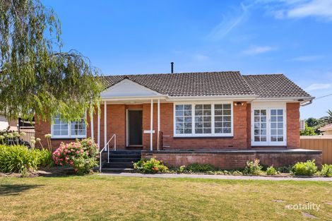 Property photo of 21 Glenda Avenue Morphett Vale SA 5162