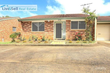 Property photo of 17/16 Bensley Road Macquarie Fields NSW 2564