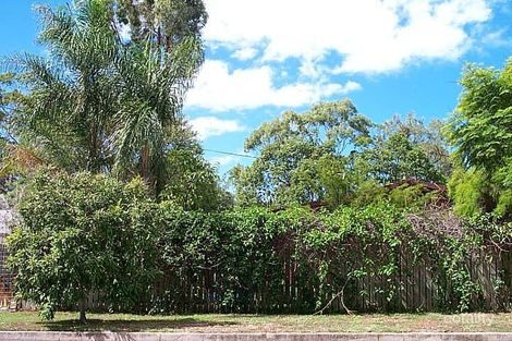 18 Salmon St, Toolooa, QLD 4680