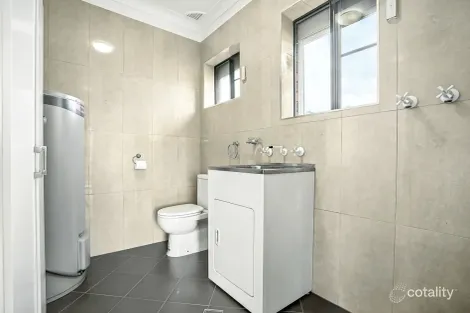 Property photo of 25 Swinborne Crescent Wetherill Park NSW 2164