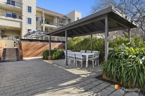 Property photo of 96/5 Empire Circuit Forrest ACT 2603