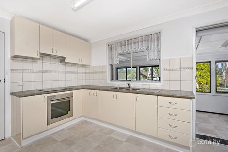Property photo of 18 Pokolbin Place Edensor Park NSW 2176