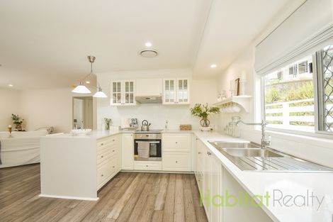 Property photo of 7 Rainer Drive Tamborine Mountain QLD 4272