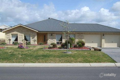 122 Cedar Ave, Naracoorte, SA 5271