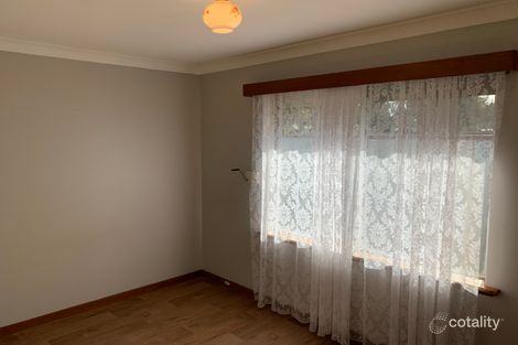 Property photo of 8 Mann Way Bassendean WA 6054