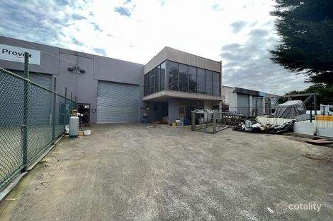 2/9 Superior Dr, Dandenong South, VIC 3175