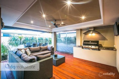 Property photo of 4 Apsley Bend Tapping WA 6065