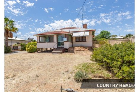 Property photo of 5 Withnell Street Northam WA 6401