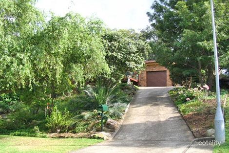 Property photo of 17 Tutor Close Winmalee NSW 2777