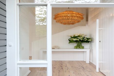 Property photo of 50 Yugari Crescent Daleys Point NSW 2257